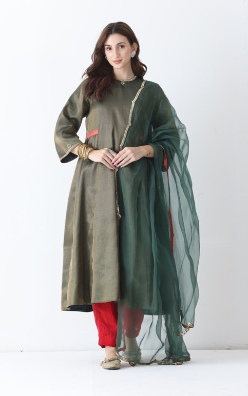 Mritsa Gota Patti Silk Lehenga Set - Red